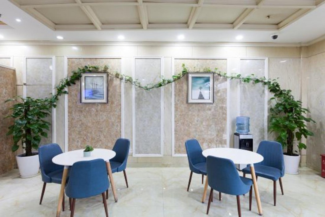 95 JWH Hotel 6/6