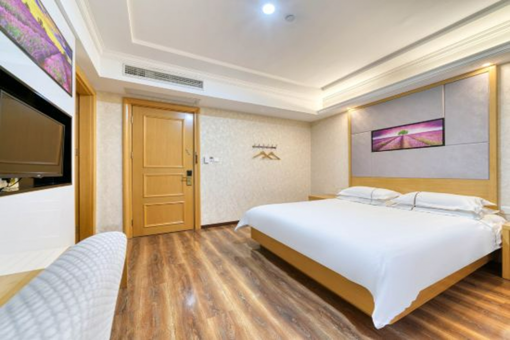 Yongle Hotel 11/13