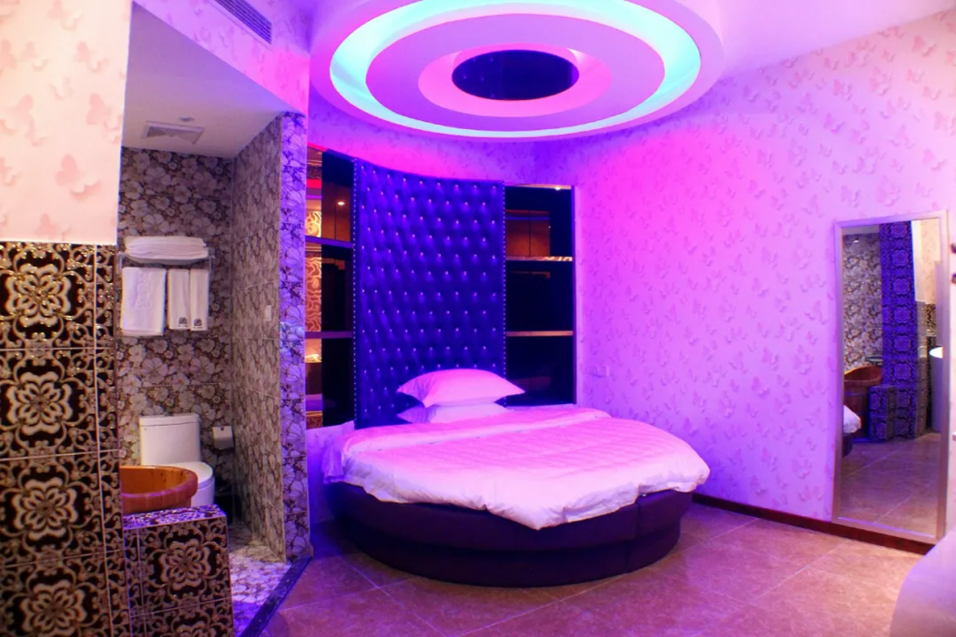 Xinrenren Motel (Shanghai Pengpu Xincun Station Branch) 14/39