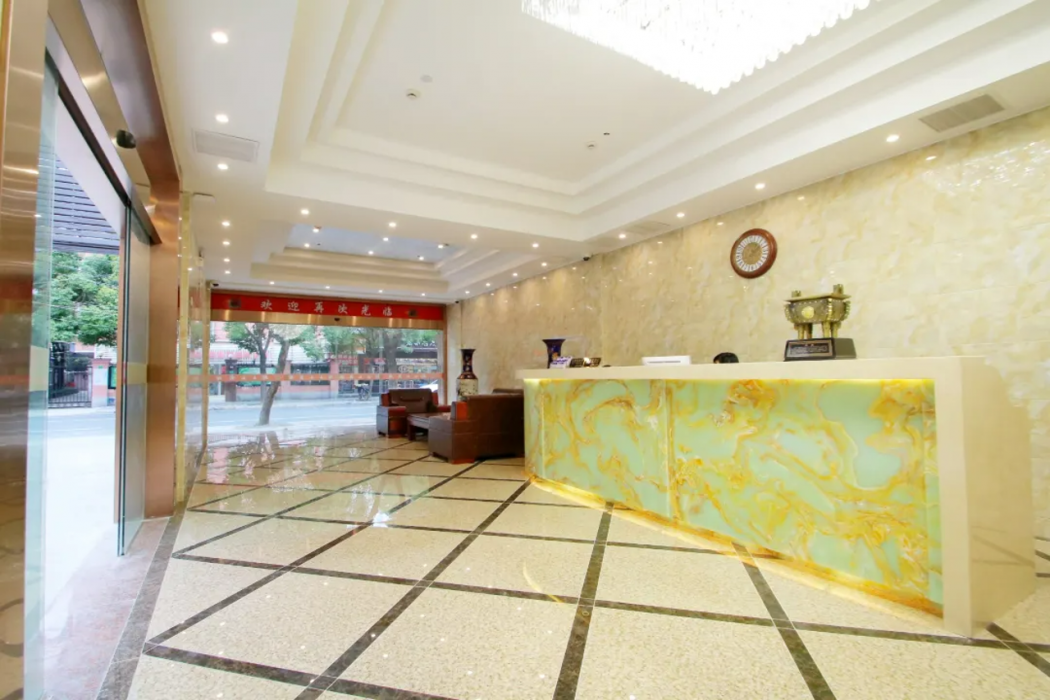 Xinrenren Motel (Shanghai Pengpu Xincun Station Branch) 6/39