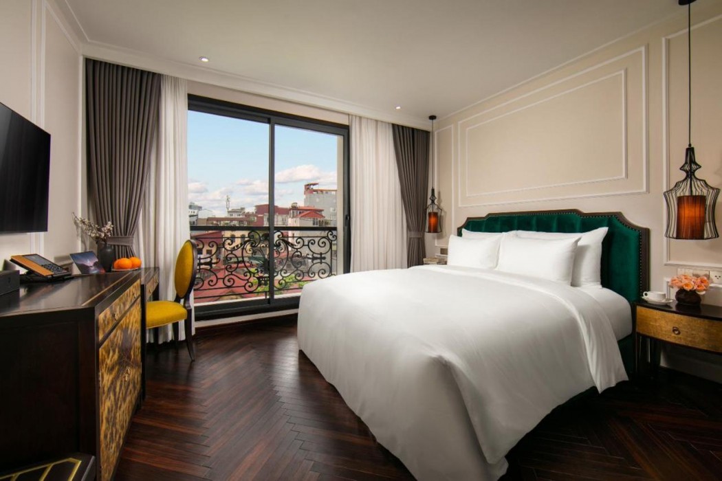 GM Premium Hotel 8/59