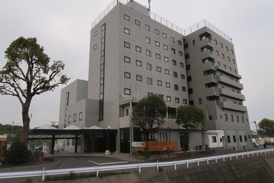 Hotel Okura 2/33