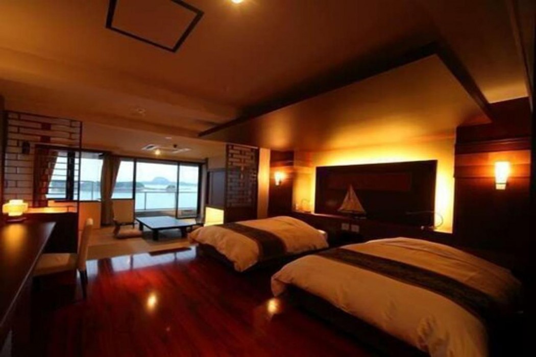 Hotel Ryugu 2/58
