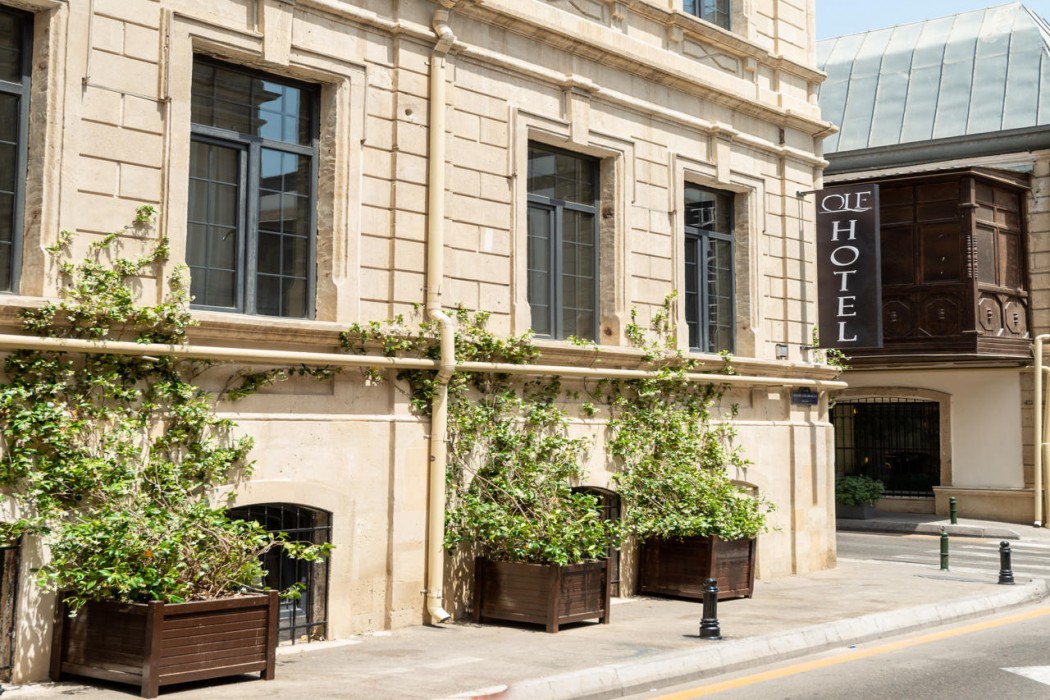OLF Hotel 8/69