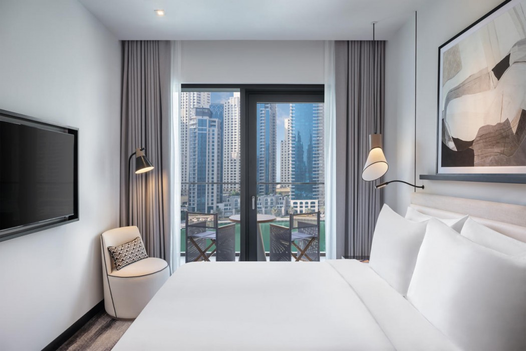Vida Dubai Marina Yacht Club 18/68