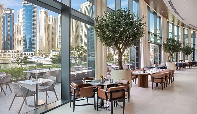 Vida Dubai Marina Yacht Club 34/68