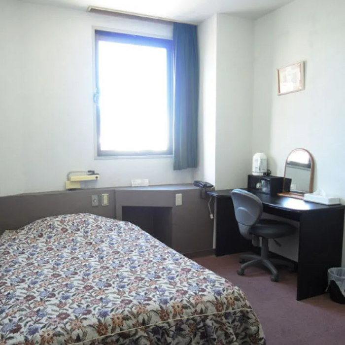 Business Hotel Nobeoka 9/11