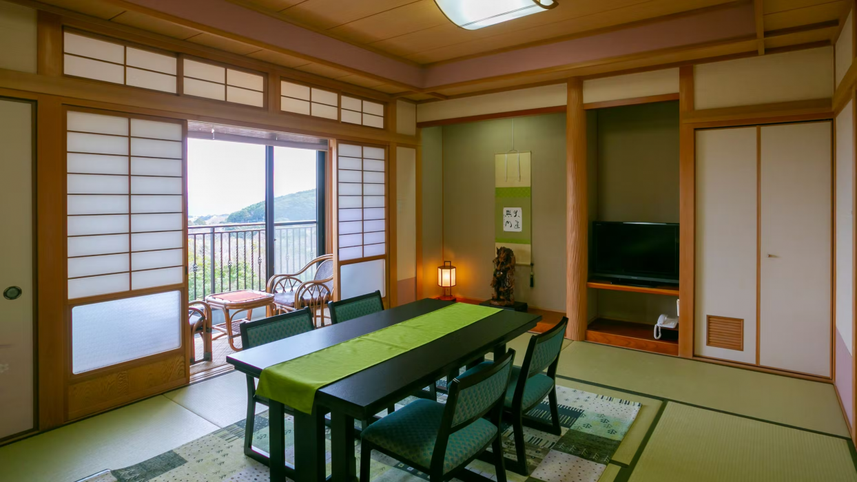 Ryotei Saigetsuan 18/36