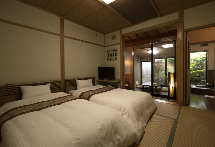 Ryotei Saigetsuan 6/36