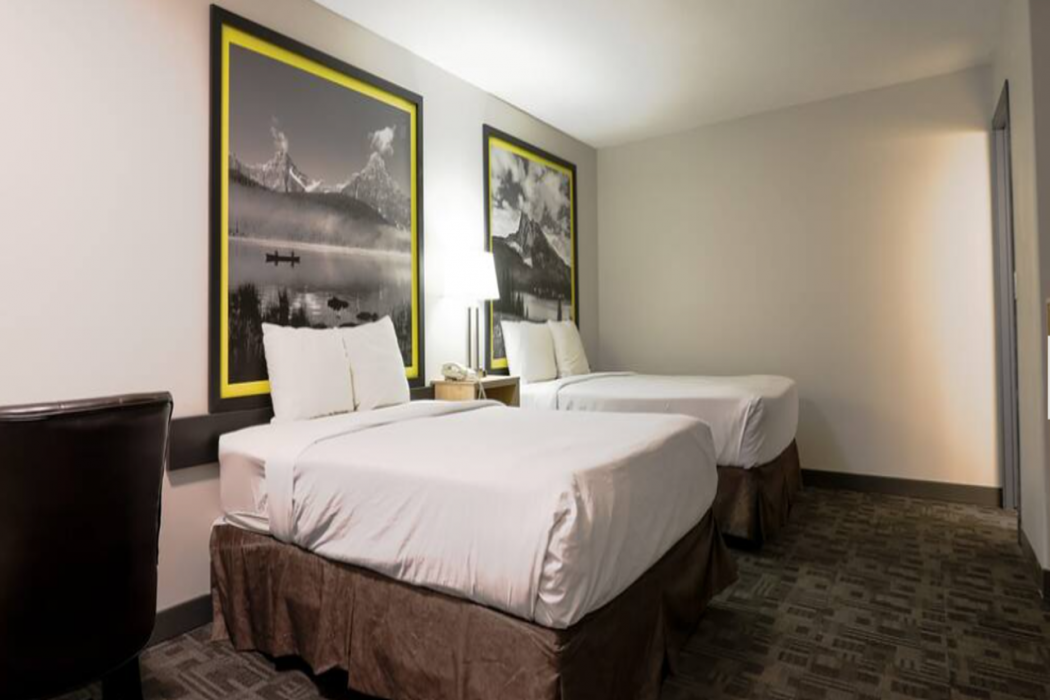 Super 8 by Wyndham Clearwater BC 20/61