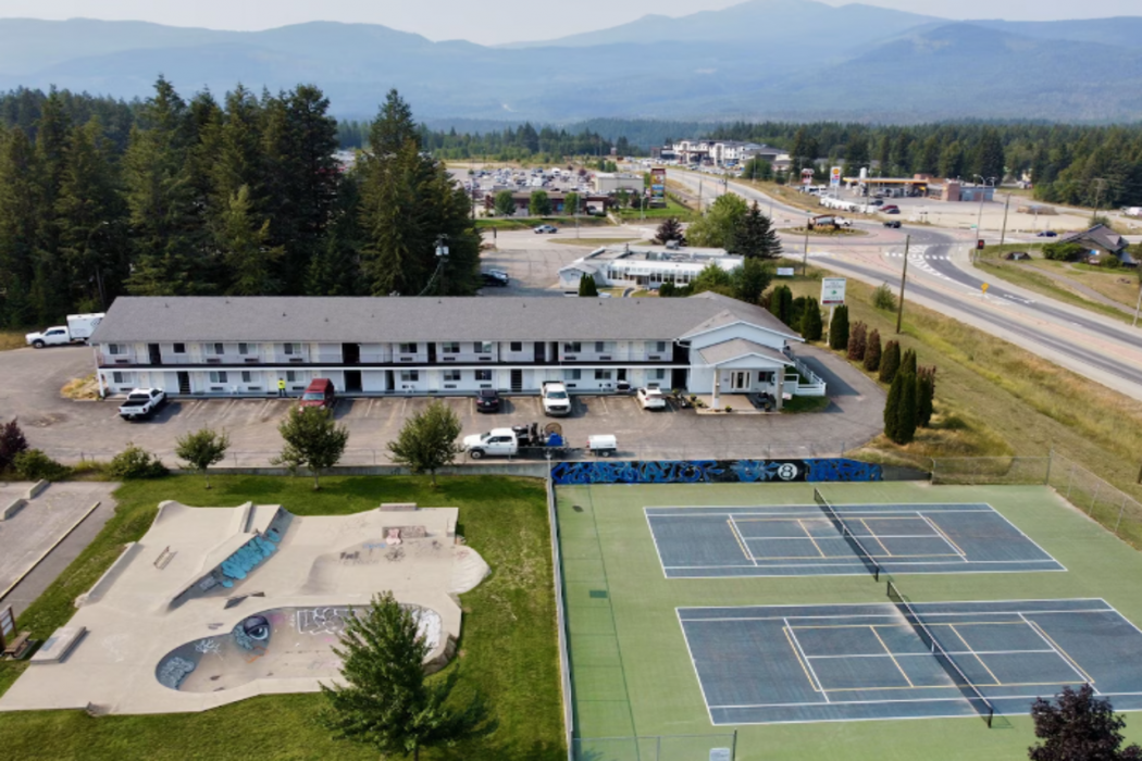 Super 8 by Wyndham Clearwater BC 3/61