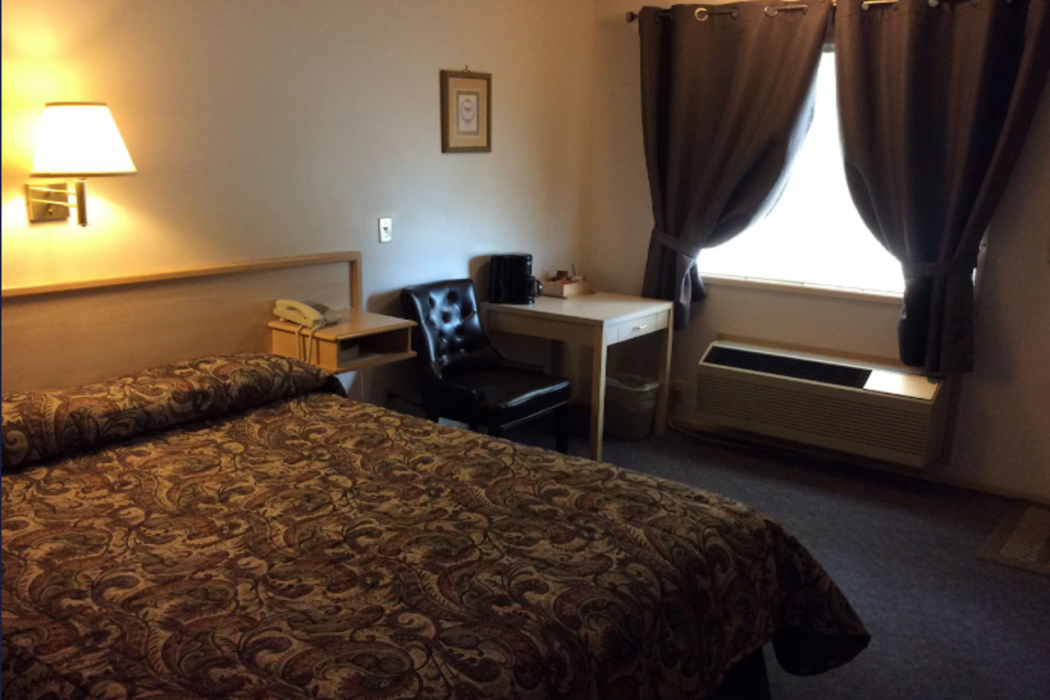 Super 8 by Wyndham Clearwater BC 23/61