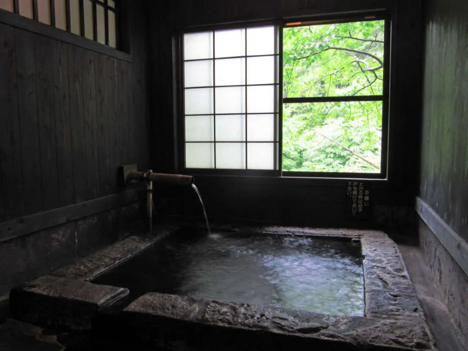 Shirataki Hotel 6/39