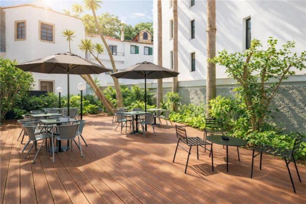 The Editory Garden Carmo Funchal 24/63