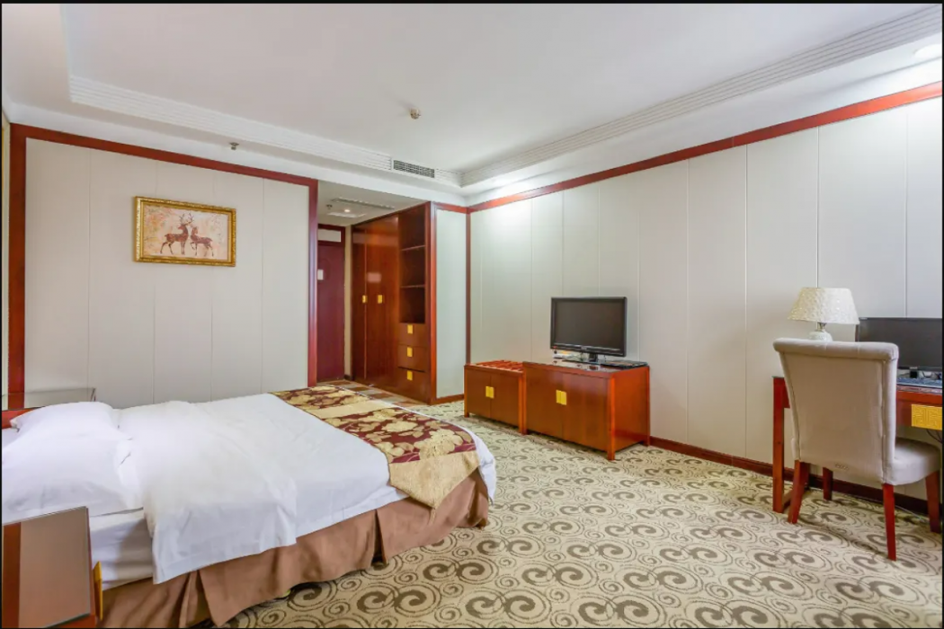 Haotai Hotel (Ruian Jianye) 4/8