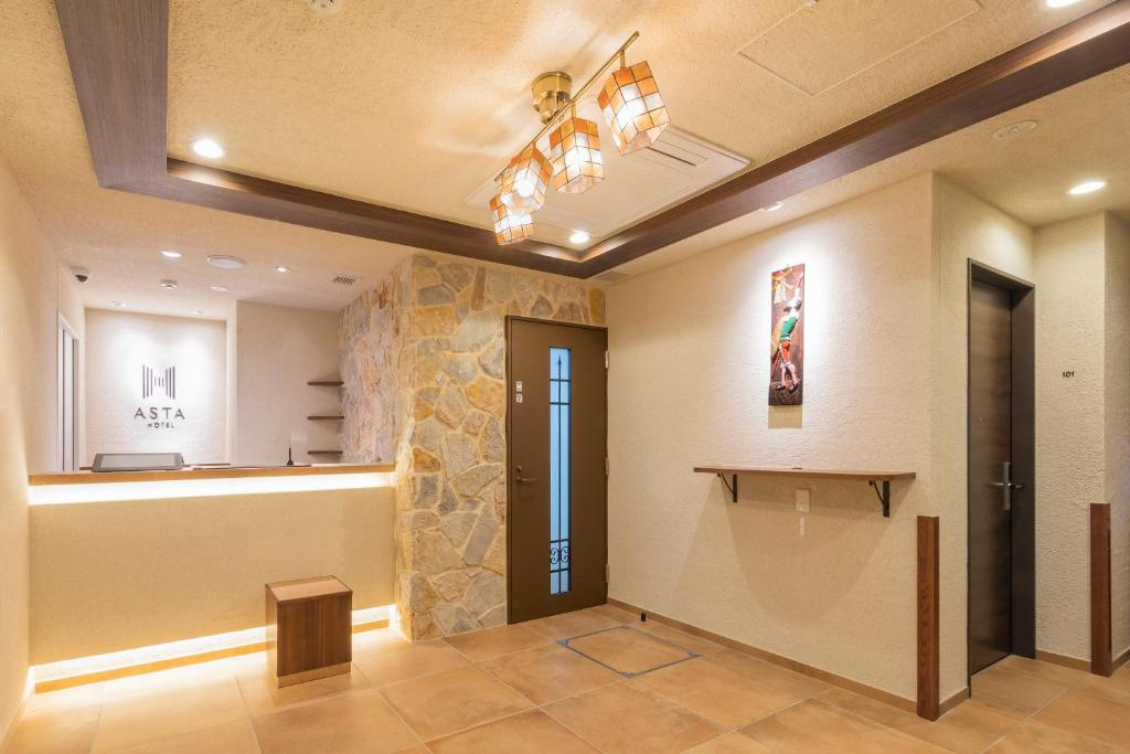 Asta Hotel 7/41