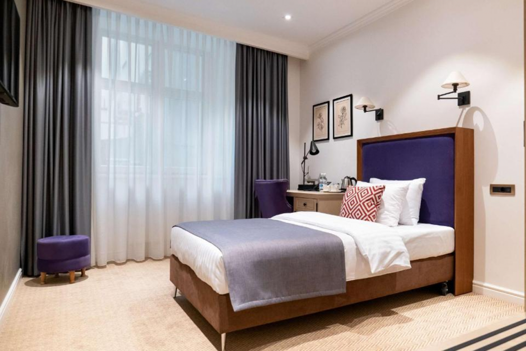 Best Western Plus Market Square Lviv 7/13