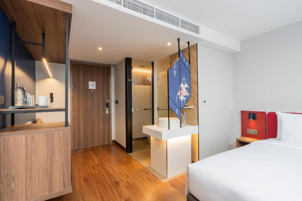 Centara Life Hotel Bangkok Phra Nakhon 9/67
