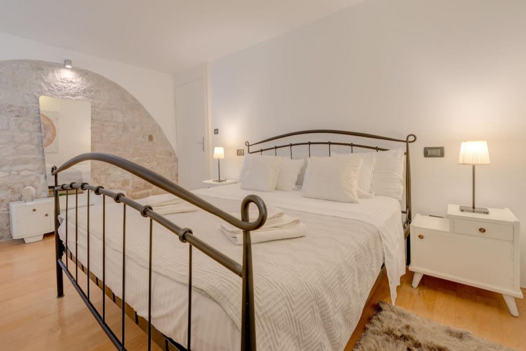 Aurum Templi Suites 17/58