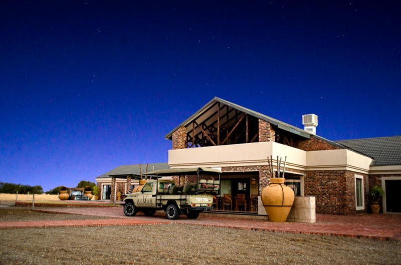 Almar Exclusive Game Ranch 1/37