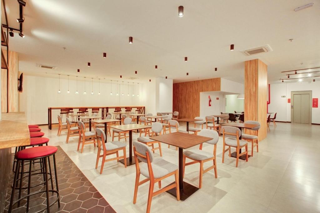 Summit Suites Hotel Cruzeiro 52/62
