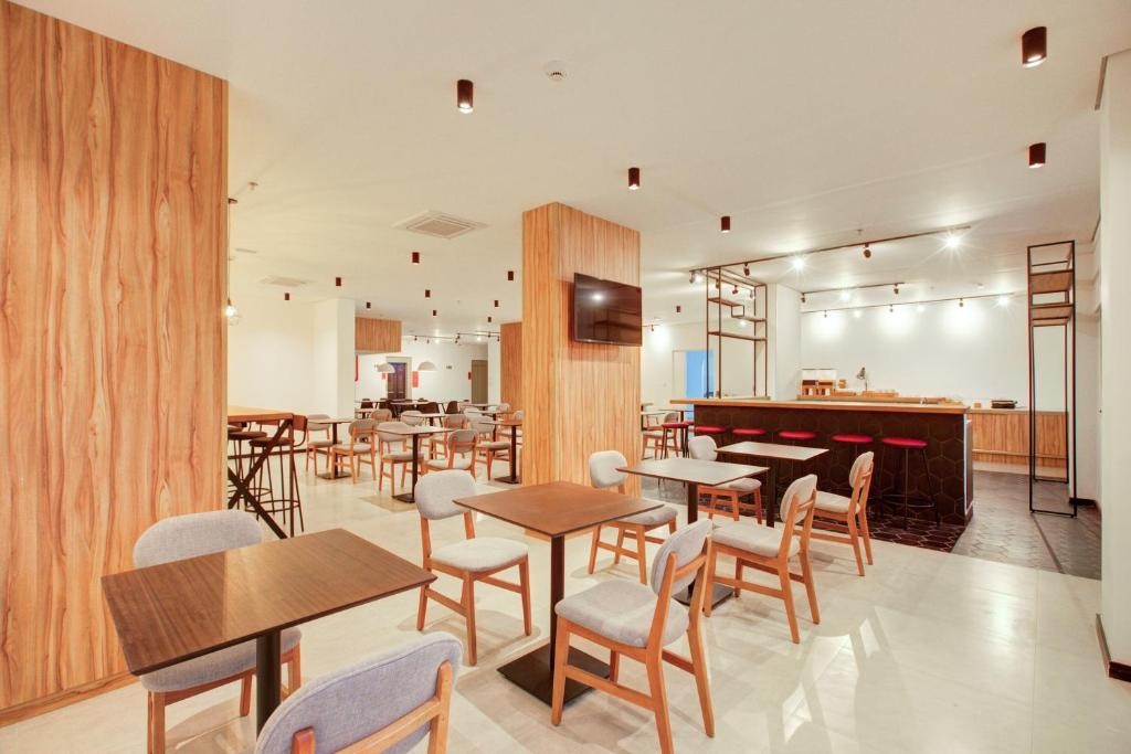 Summit Suites Hotel Cruzeiro 53/62