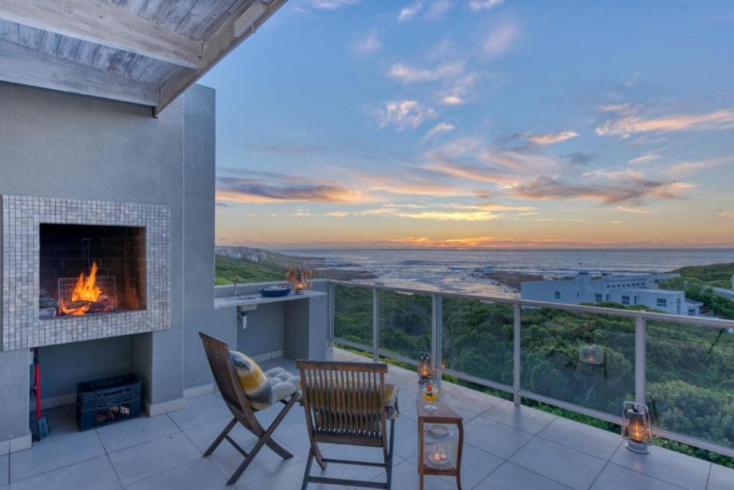 Stanford s Cove Villa 2/59
