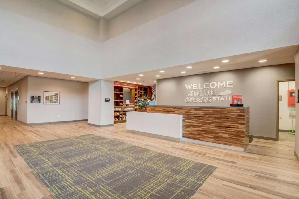 Hampton Inn and Suites Williamstown Ark Encounter 5/38