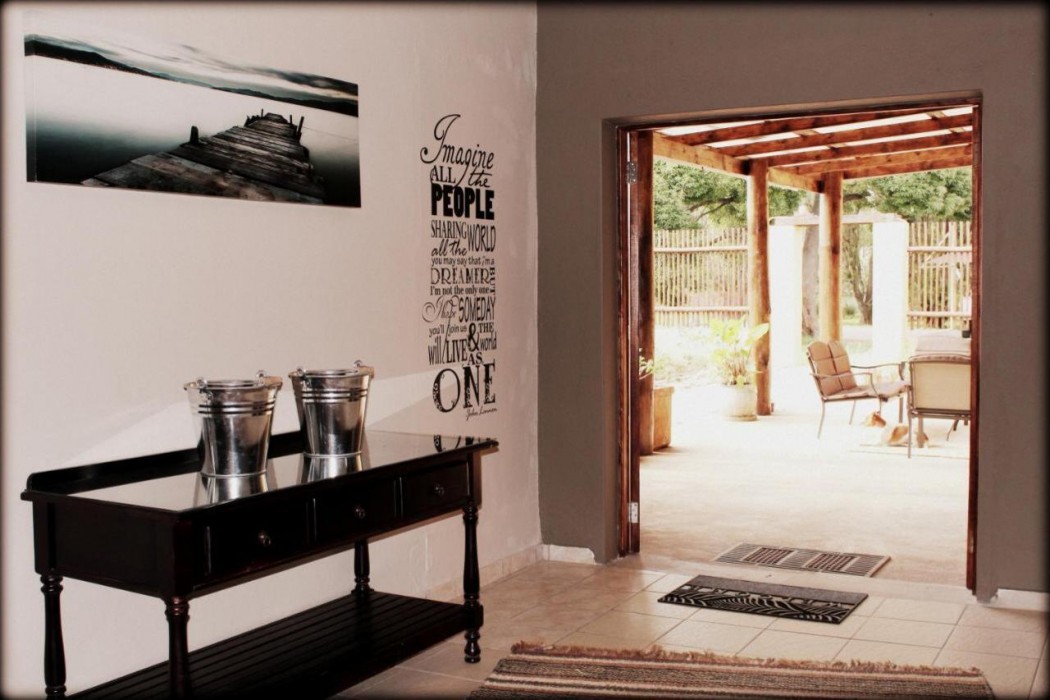 Aqua Terra Guest House 6/8