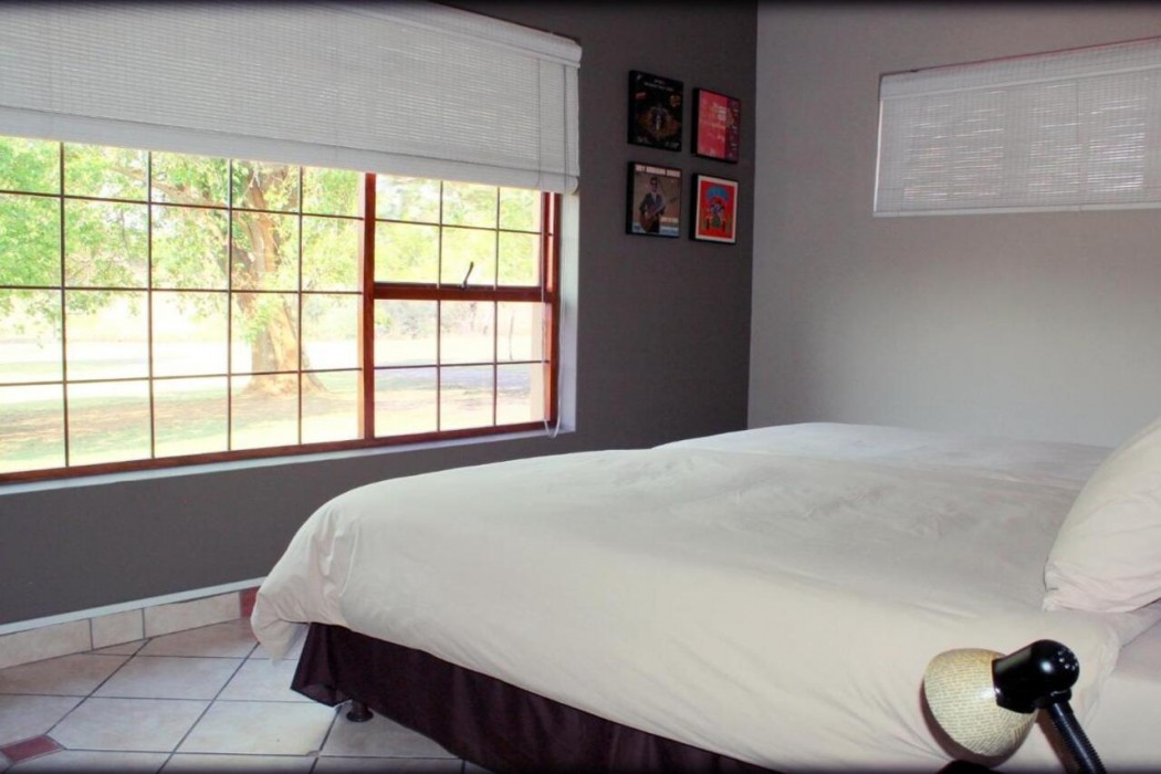 Aqua Terra Guest House 3/8