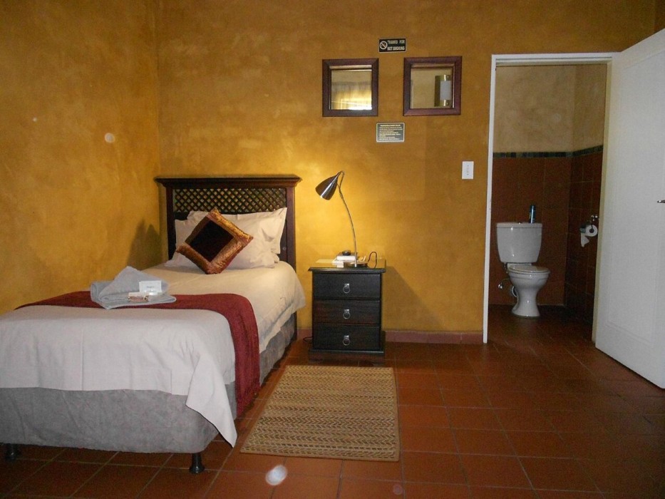 Bluegum Country Lodge 6/17