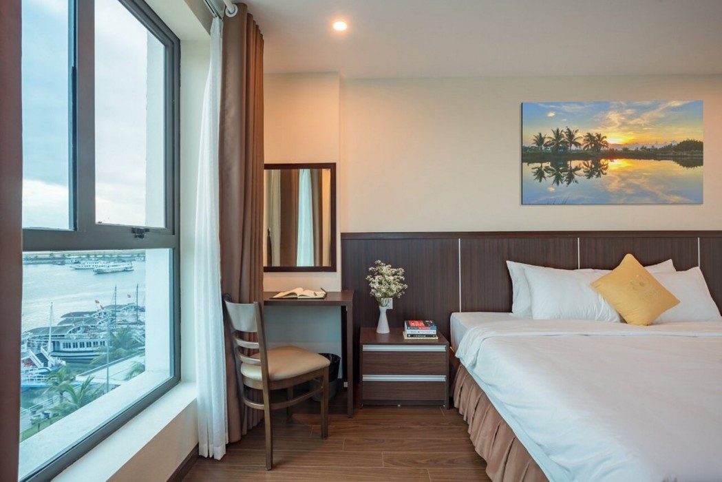 Pearl Hotel Tuan Chau 5/10