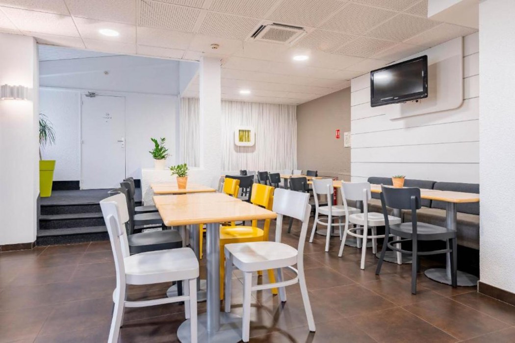 B&B HOTEL Valenciennes Sud 3 etoiles 32/46