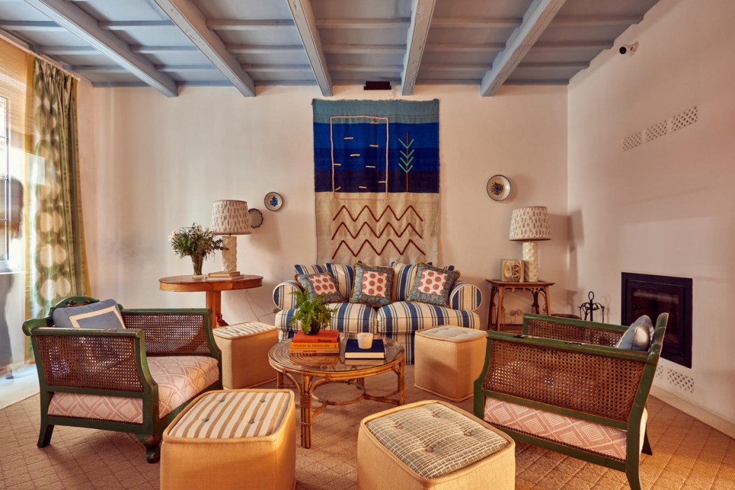 Cristine Bedfor Mahon Boutique Hotel 20/60
