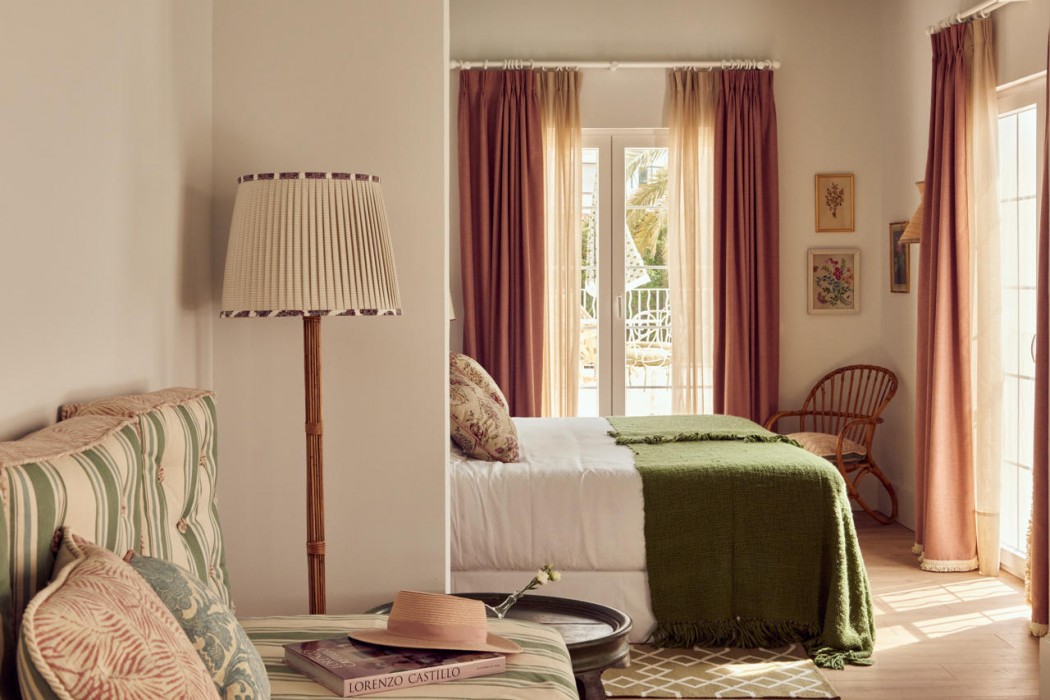 Cristine Bedfor Mahon Boutique Hotel 13/60