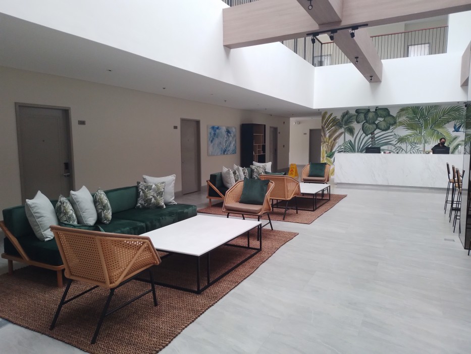 Lobby at Primeway Suites Cebu, CEBU