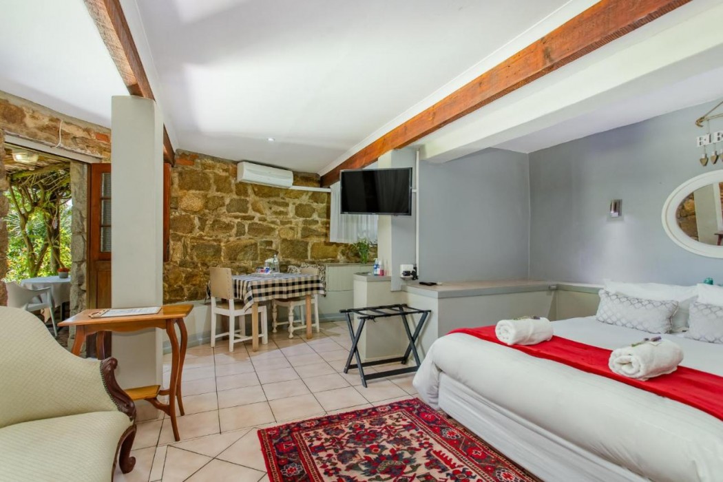 Picardie Guest Farm 8/42