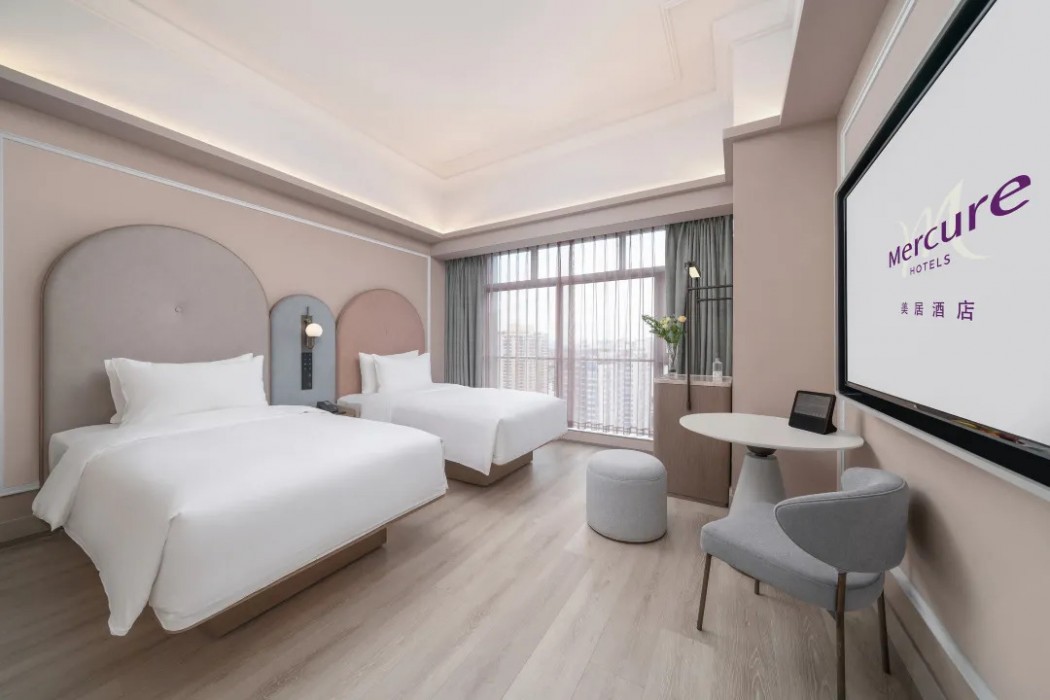 Guangzhou Tianhe Sports Center Mercure Hotel photo2
