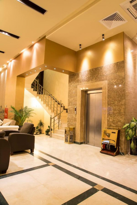 Asenappar Hotel 8/65