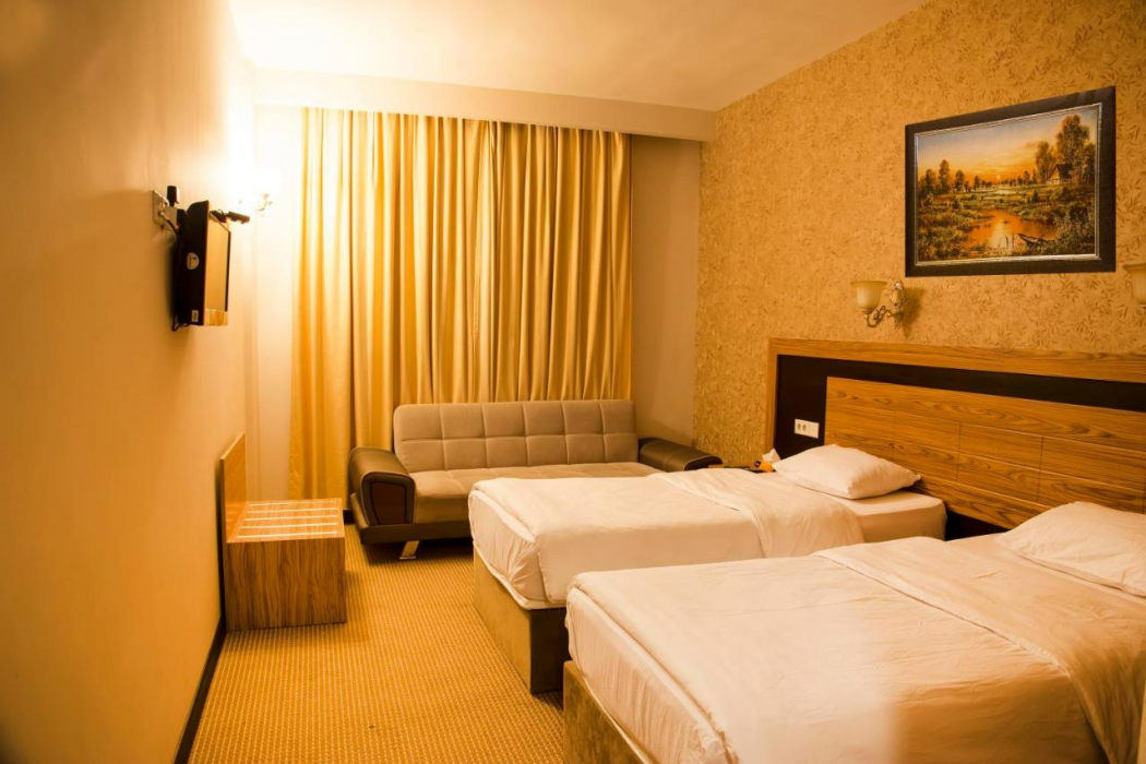 Asenappar Hotel 20/65