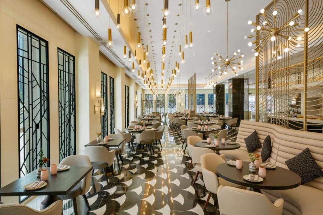 Wyndham Grand Doha West Bay Beach 23/57