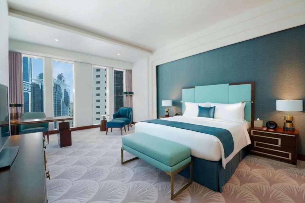 Wyndham Grand Doha West Bay Beach 13/57