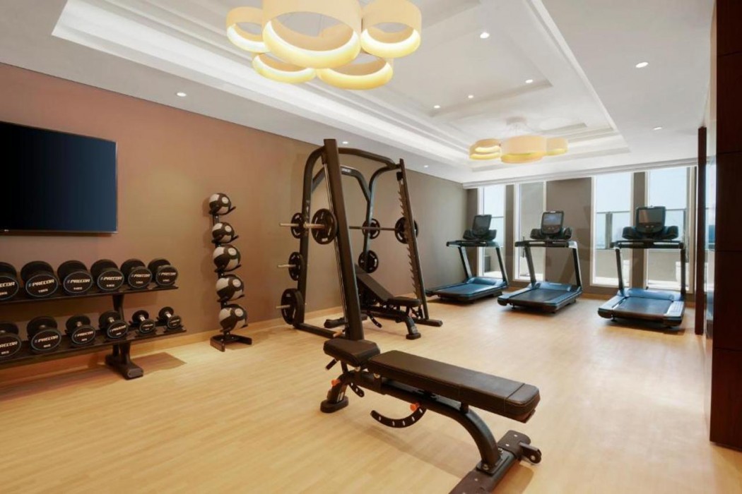 Wyndham Grand Doha West Bay Beach 24/57