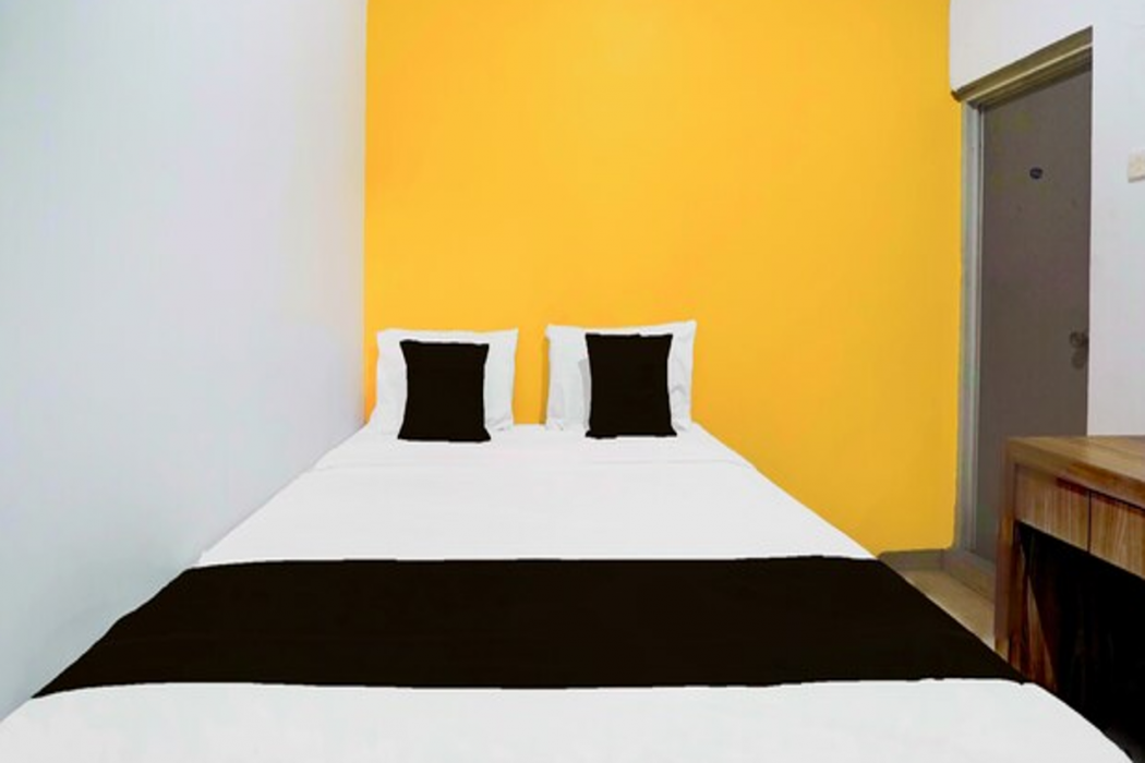 Hotel O Siwalankerto Near City Of Tomorrow Mall Formerly Padang Pasir C-12 Residence 10/28