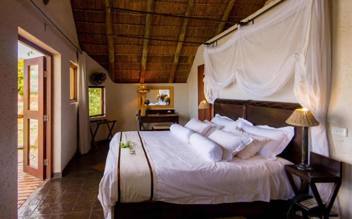 Tau Game Lodge 9/56