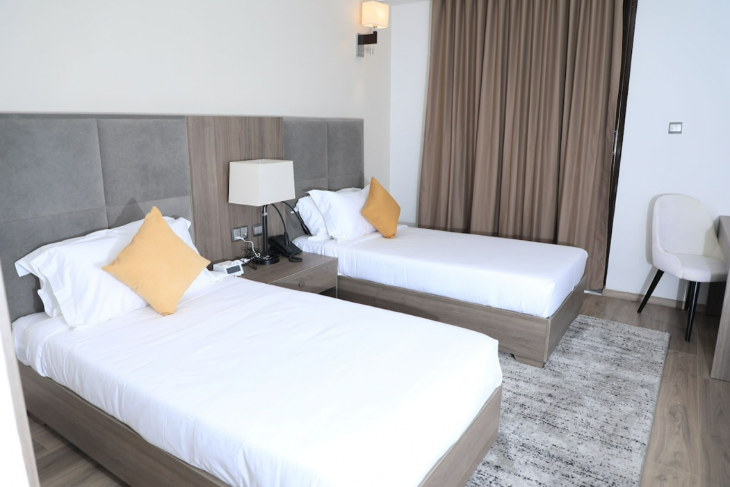 TH BonRoyal Hotel 12/56