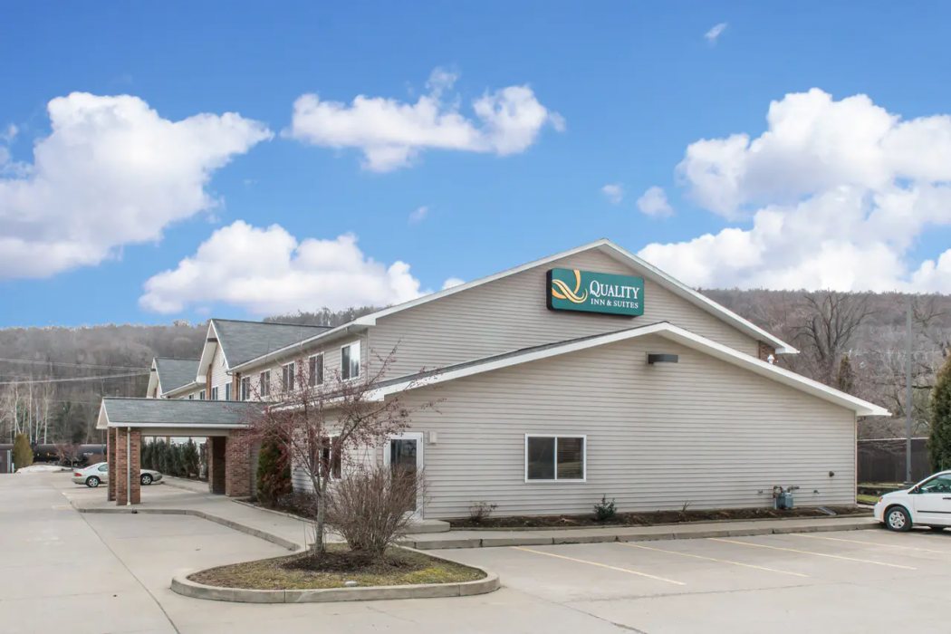 Quality Inn & Suites Titusville PA 1/21