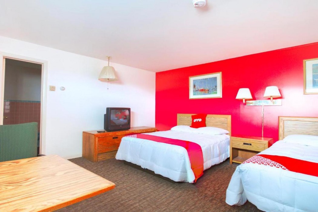 Hotel Dalton PA I-81 10/46