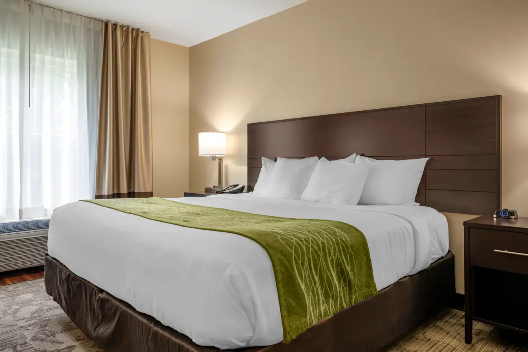 Comfort Inn Connellsville Riverview 6/23