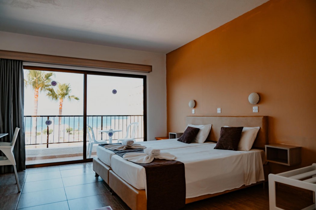 Penelope Beach Hotel 21/77